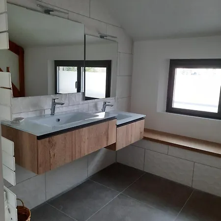 Guest house O'chambon